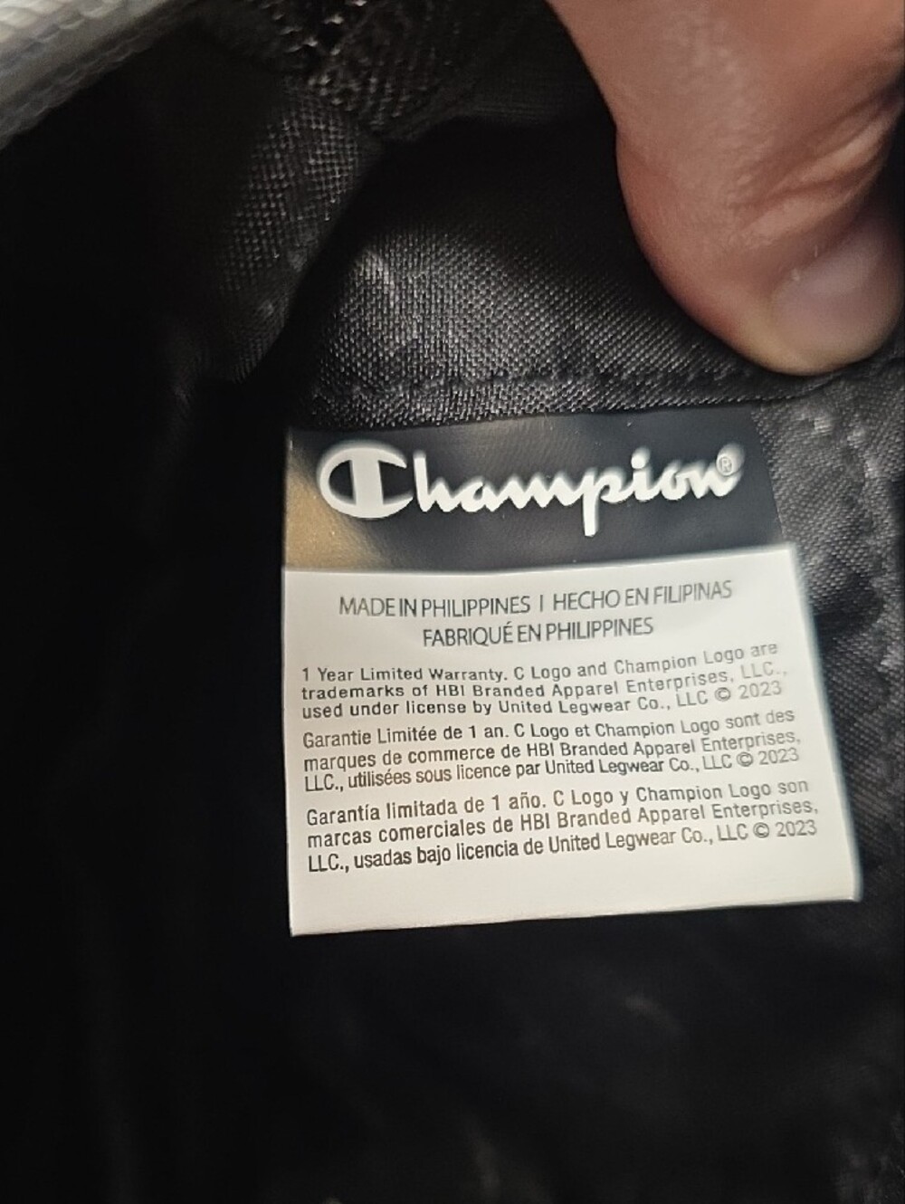 Champion Fanny Pack Waist Bag Adjustable Belt Sling Pack Black Unisex NWOT - Picture 11 of 13